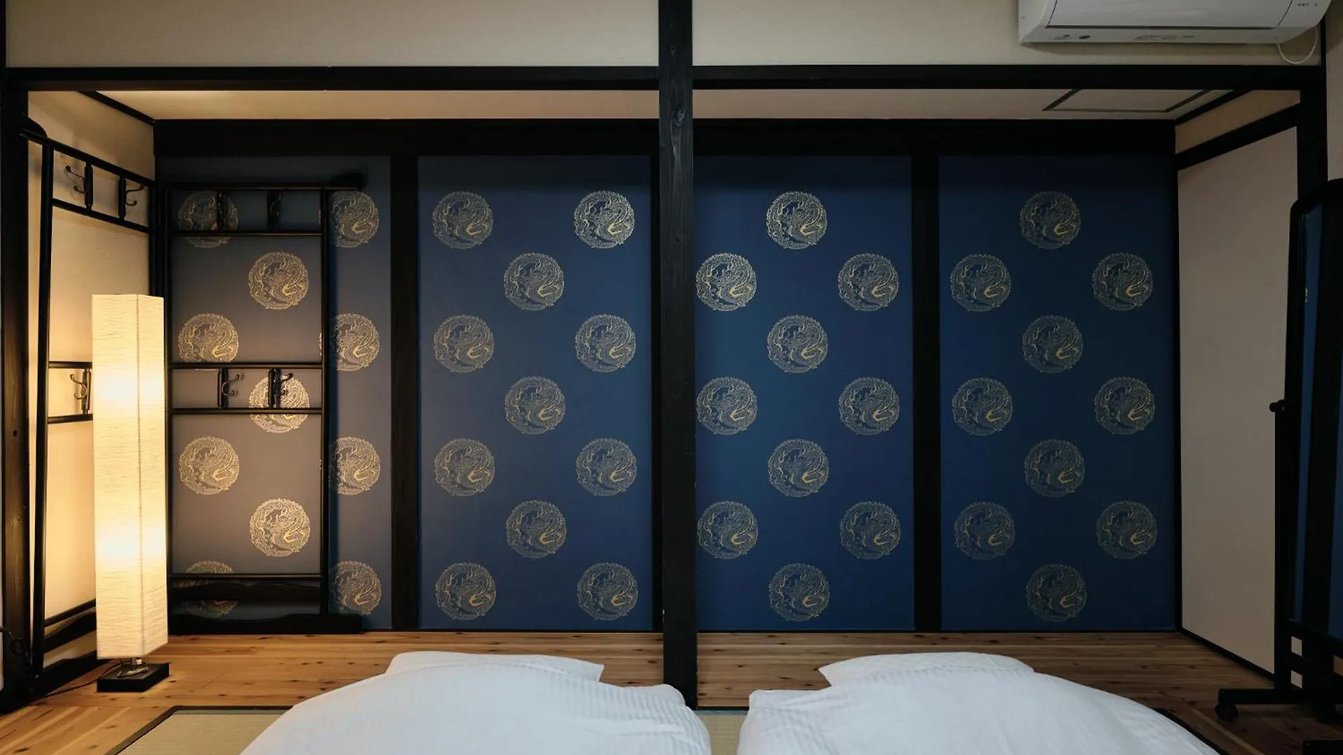 Holiday home Tsumugi Tofukuji Minamimon Villa Kyoto Japan